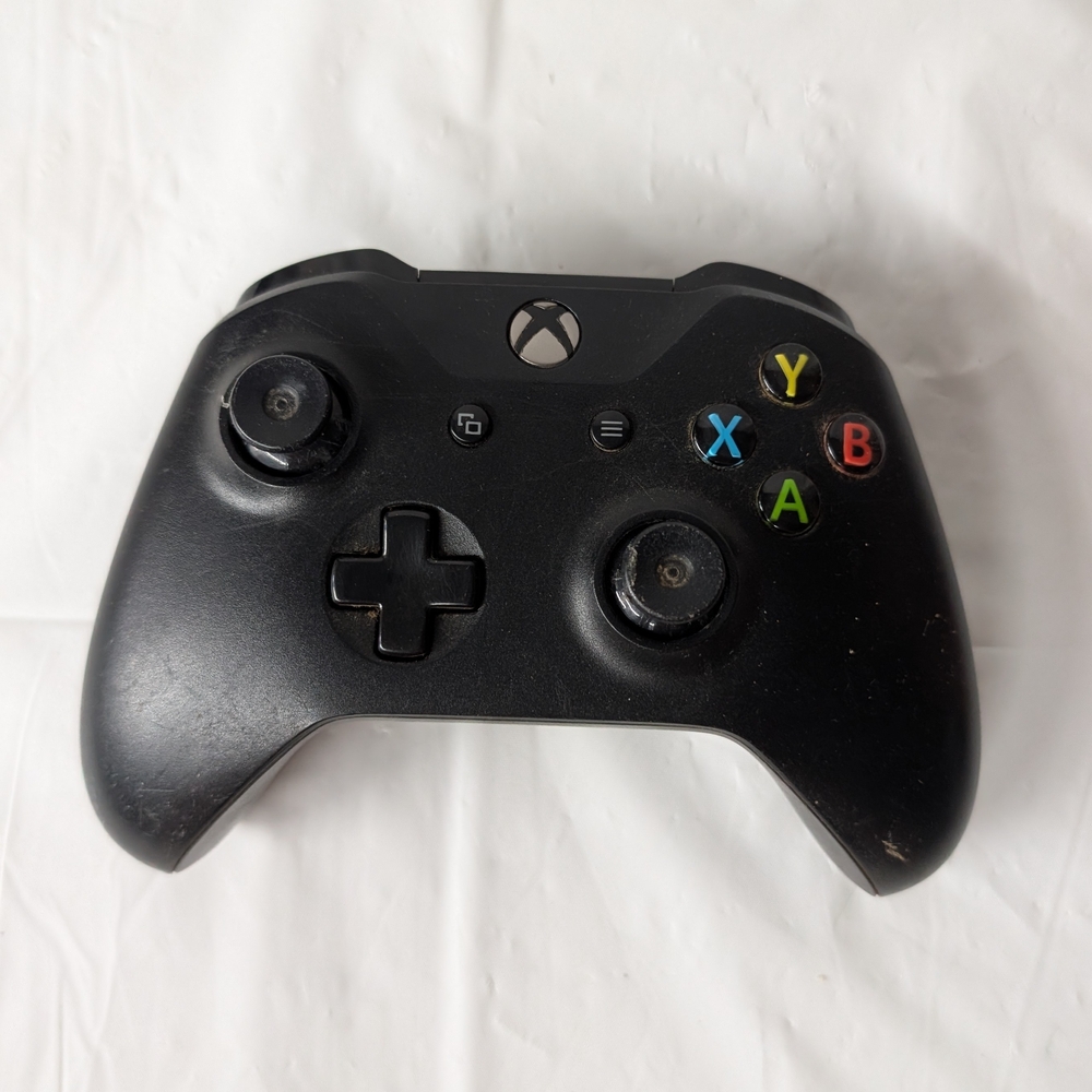 Xbox One S Black Wireless Controller